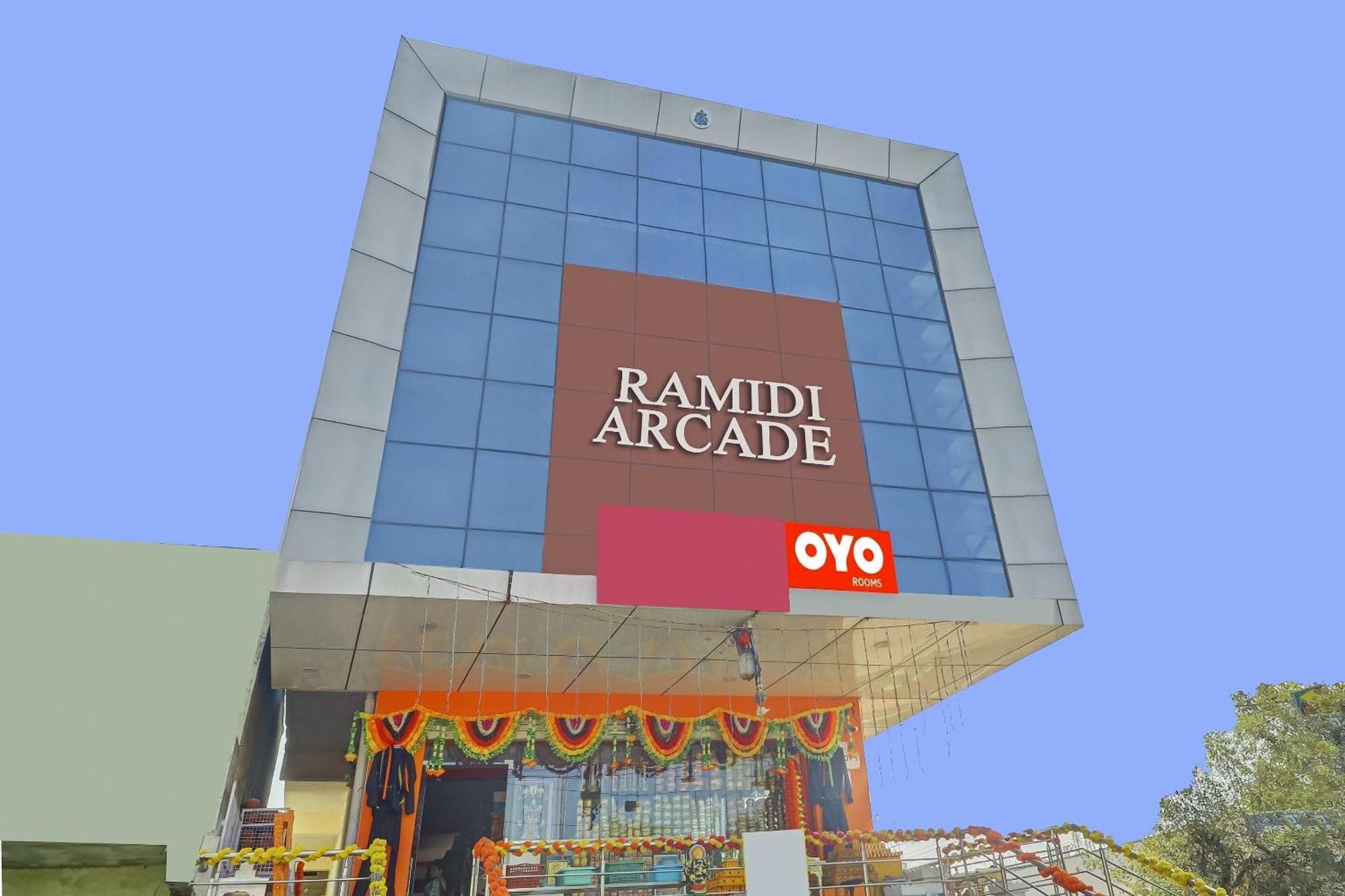 Hotel O Aayush Stay Inn حيدر أباد المظهر الخارجي الصورة